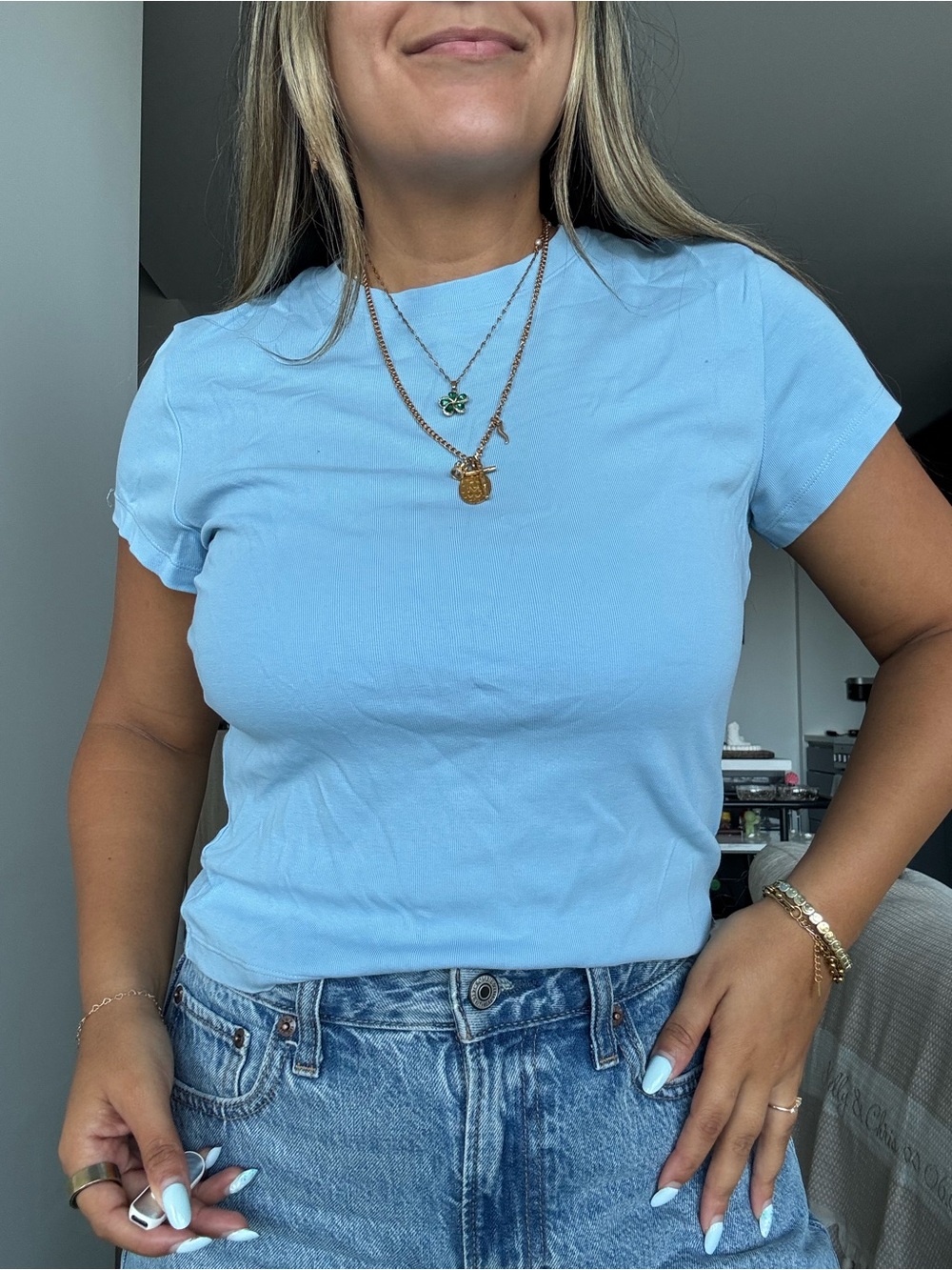 Uniqlo Light Blue Crewneck Short Sleeve Tee